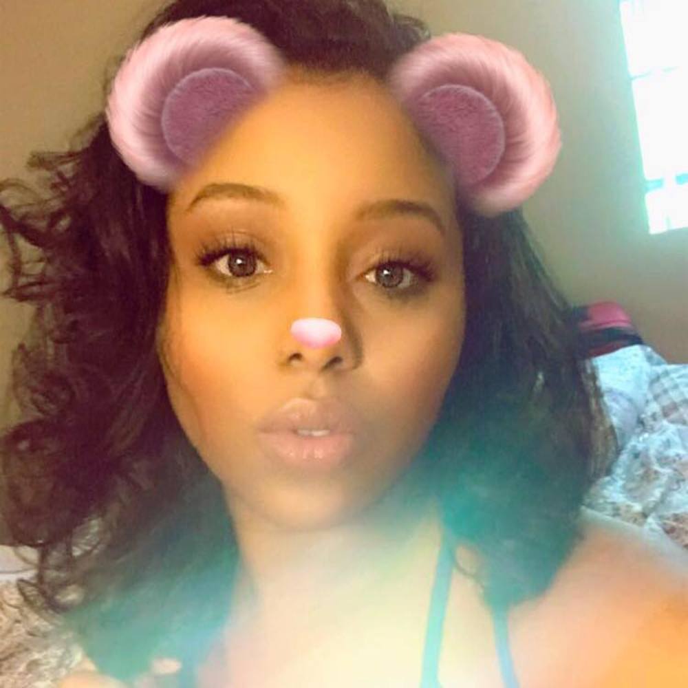 Meet your Posher, Marisha